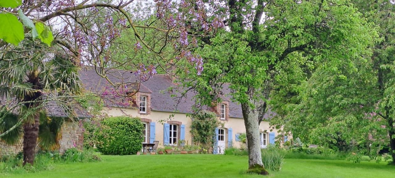 Chambre d'Hôtes La Ferme du Pré-Martin La Genevraie Exterior foto